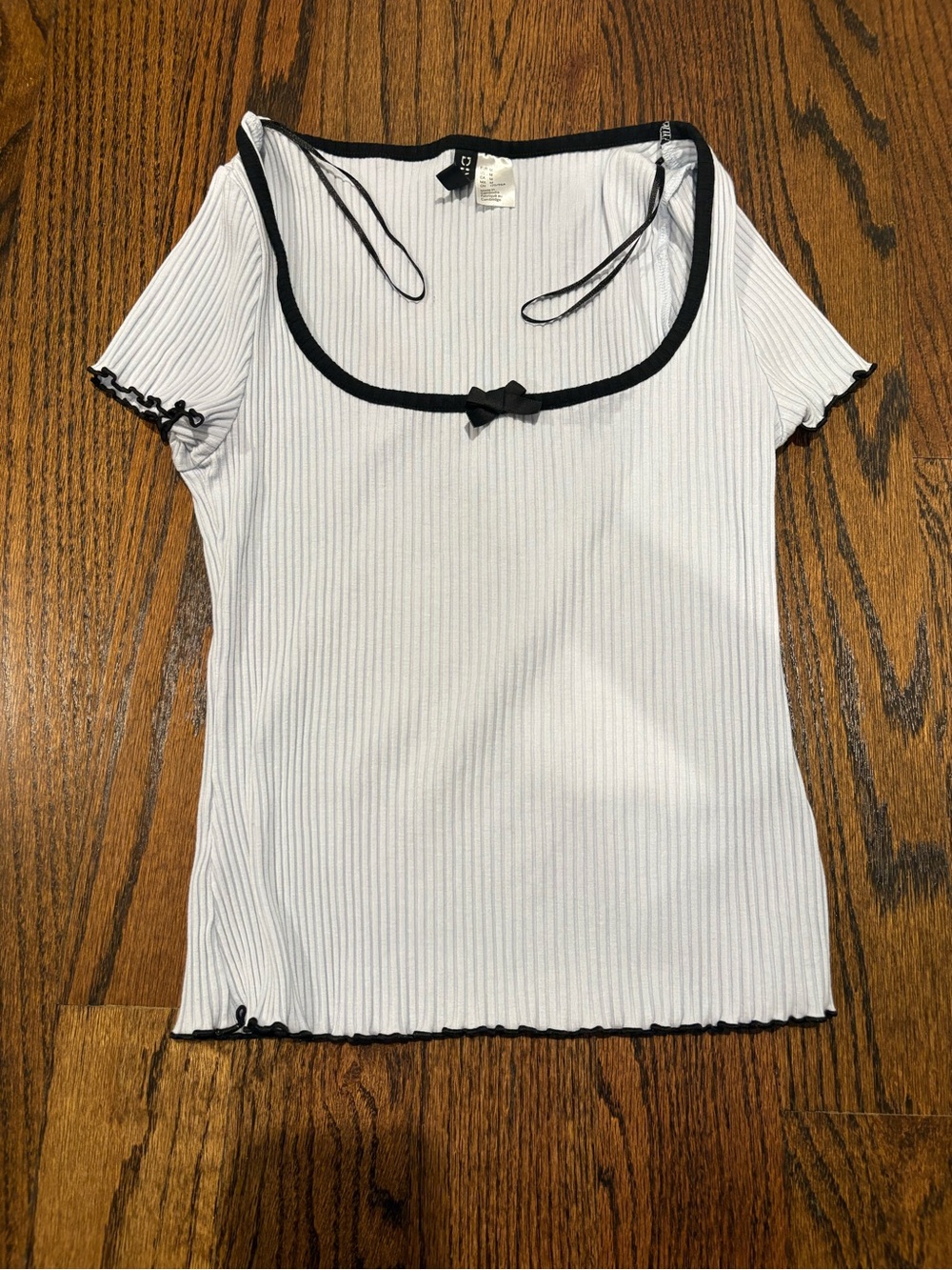 H&M Light Blue Ribbed Scoop Neck Tee with Black Trim